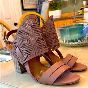 London Rebel, Jesse 10M, Light Brown